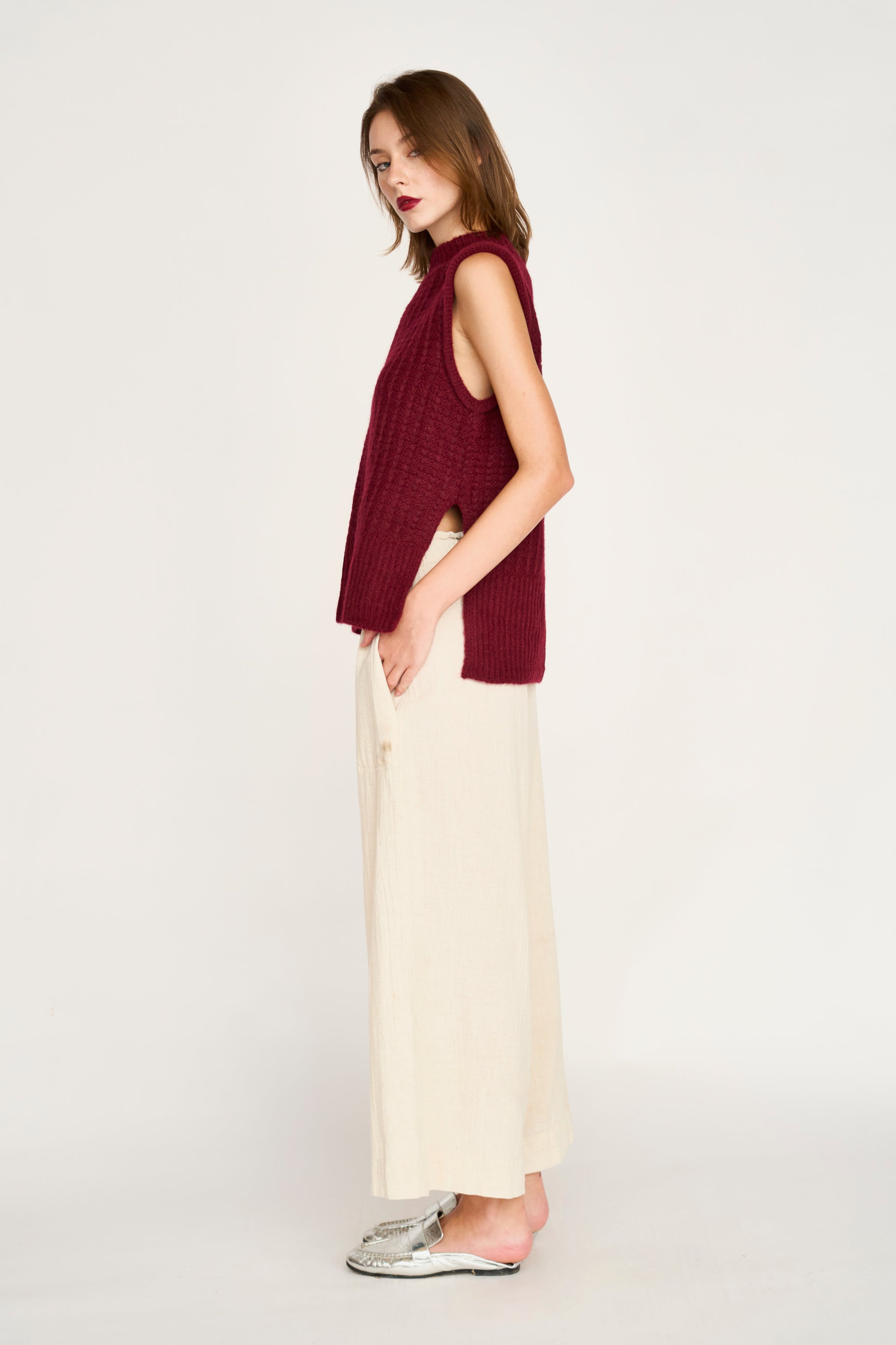 Aspen Sweater Vest in Black Cherry