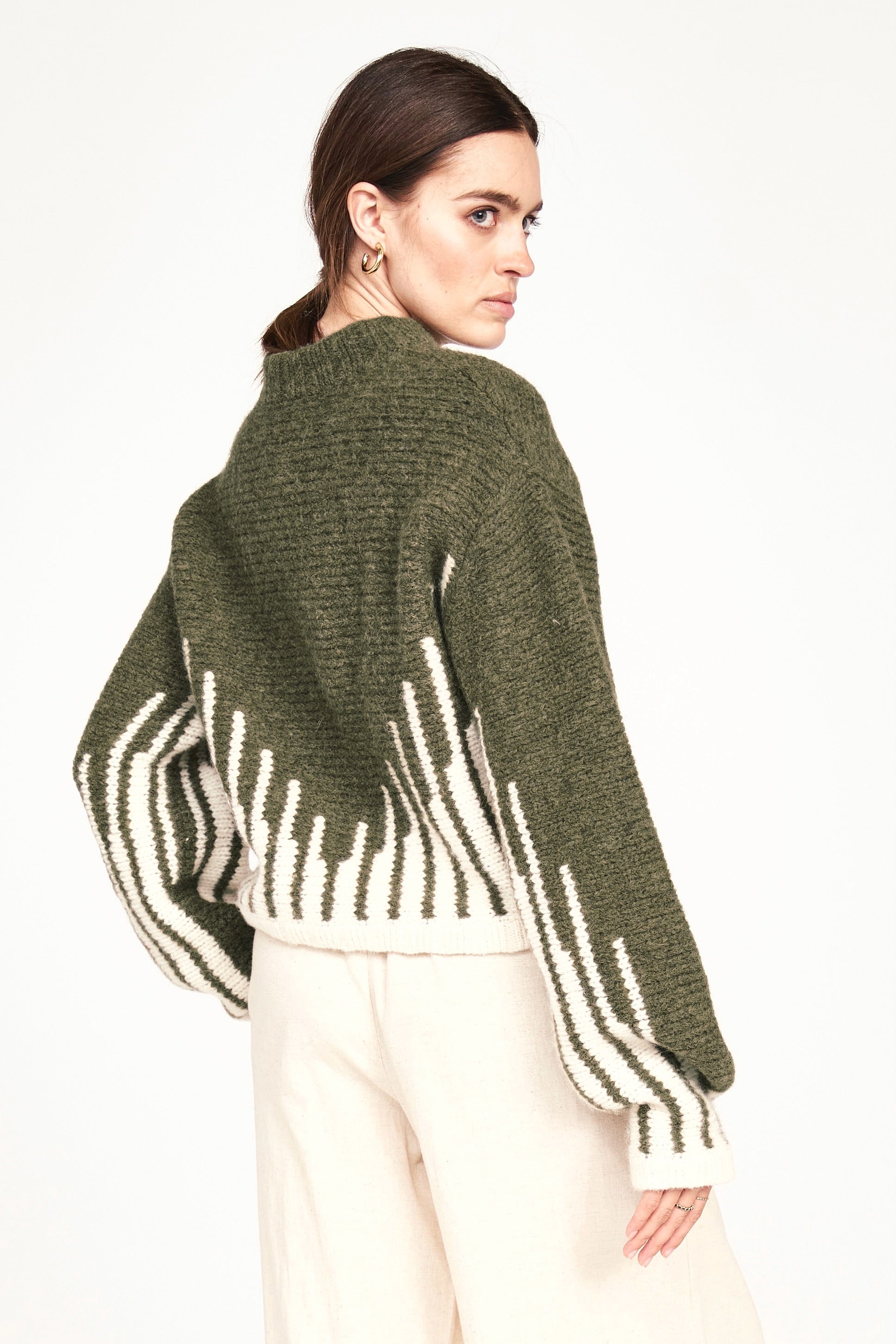 Highland Sweater in Olive Ridge