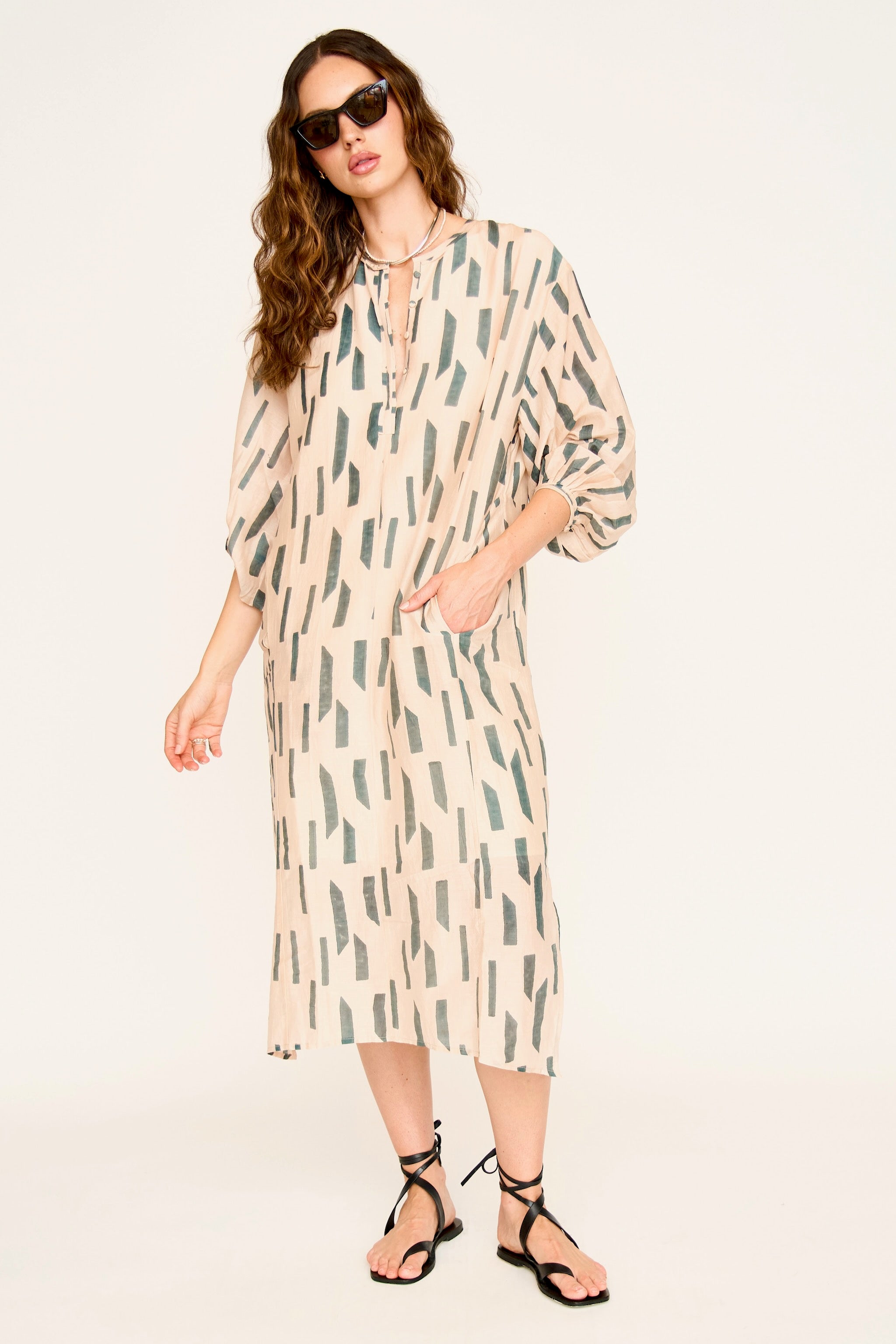 Kona Caftan in Parchment Rainfall
