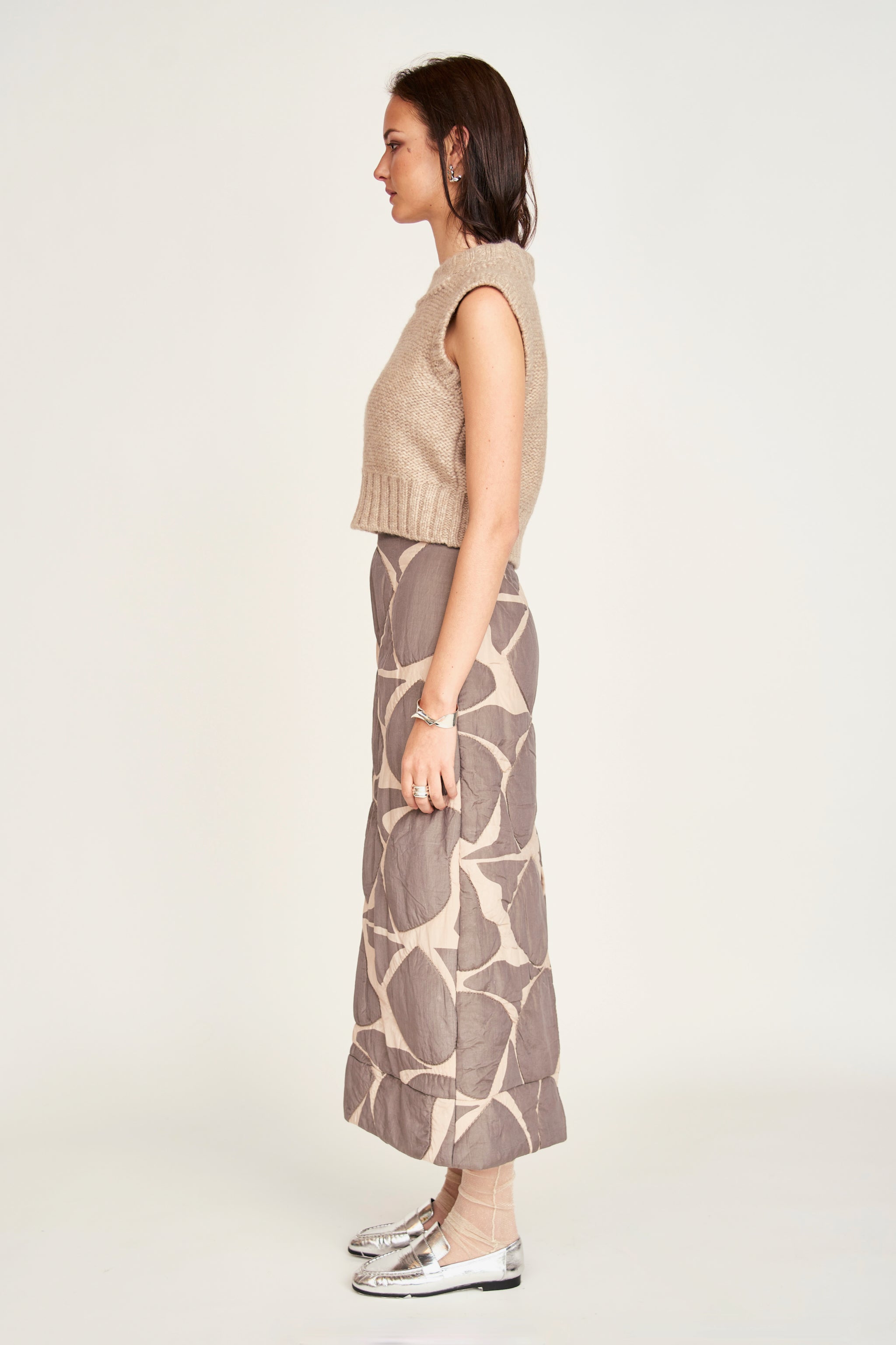 Lombok Skirt in Charcoal Jurassic